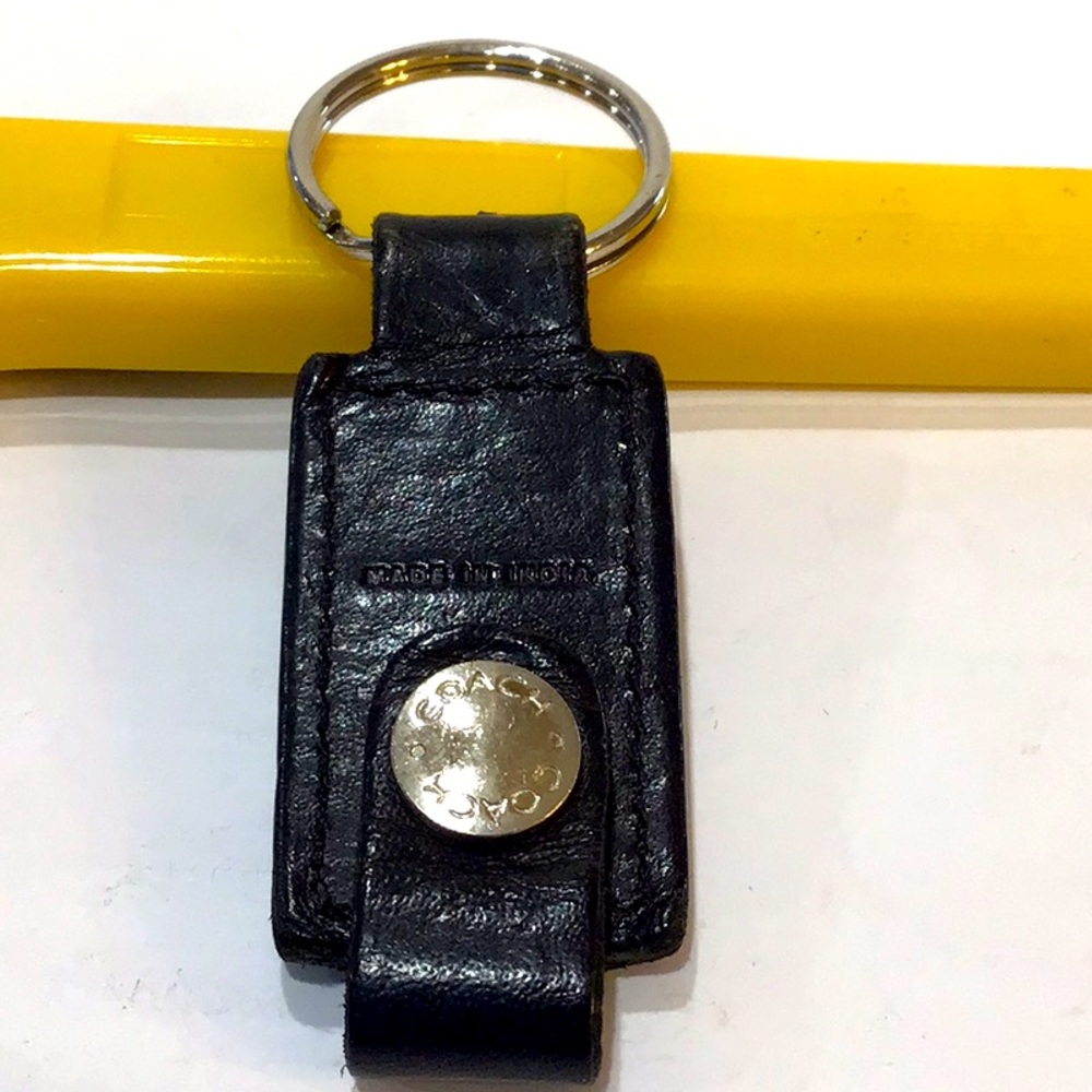 Vintage Coach Key Fob with removable Valet ring